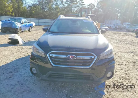 2019 Subaru Outback 2.5I Limited z USA, uszkodzony, nr VIN 4S4BSAJC8K3200610